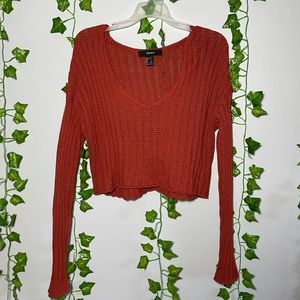 •cropped sweater•